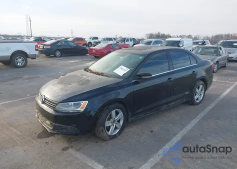 2013 Volkswagen Jetta 2.0L Tdi from USA, damaged, VIN 3VWLL7AJXDM356072